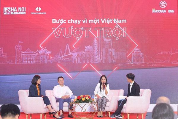 Giải Marathon Quốc tế Hà Nội Techcombank khởi động mùa thứ 3 chào mừng 70 năm giải phóng Thủ đô