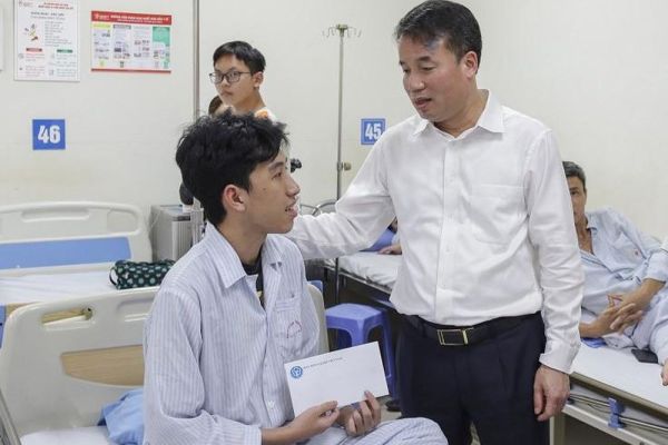 Hà Nội: Bảo đảm quyền lợi cho người bệnh bảo hiểm y tế
