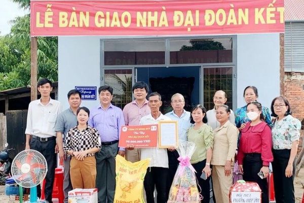 Tập đoàn Hùng Duy trao tặng nhà ở cho các hộ khó khăn tại Tây Ninh
