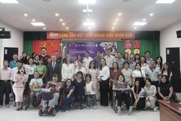 Thúc đẩy quyền và sự hòa nhập của người khuyết tật ở Việt Nam