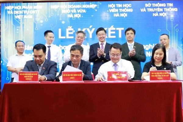 VINASA đồng hành cùng Hà Nội phát triển 10.000 doanh nghiệp công nghệ số