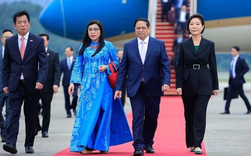 Lễ đón chính thức Thủ tướng Phạm Minh Chính và phu nhân tại Hàn Quốc